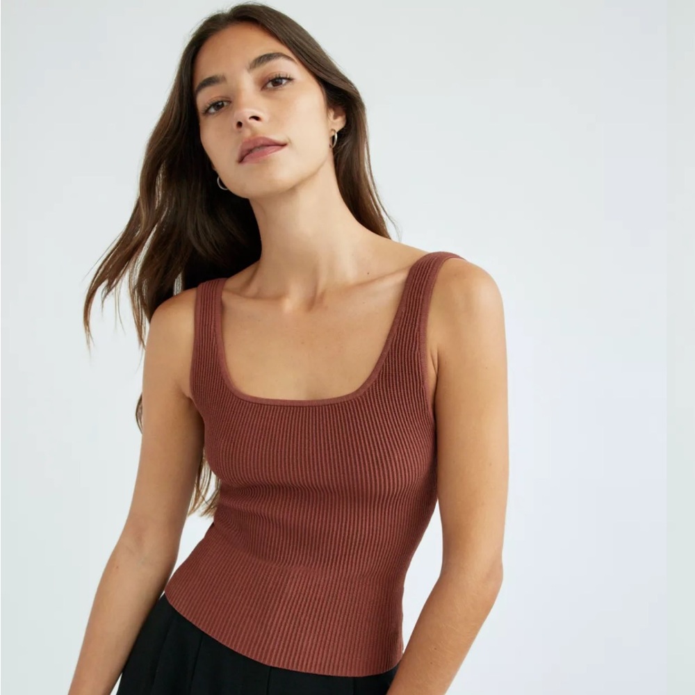 Aritzia Babaton Sculpt Knit Square Neck Tank size small in Chocolate Opal